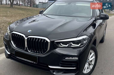 Внедорожник / Кроссовер BMW X5 2021 в Киеве