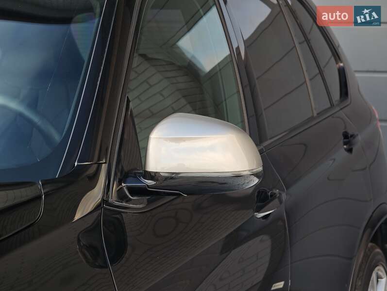 Внедорожник / Кроссовер BMW X5 2016 в Луцке