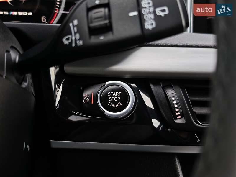 Внедорожник / Кроссовер BMW X5 2016 в Луцке