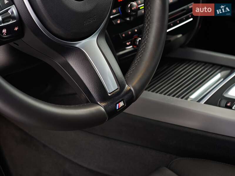 Внедорожник / Кроссовер BMW X5 2016 в Луцке