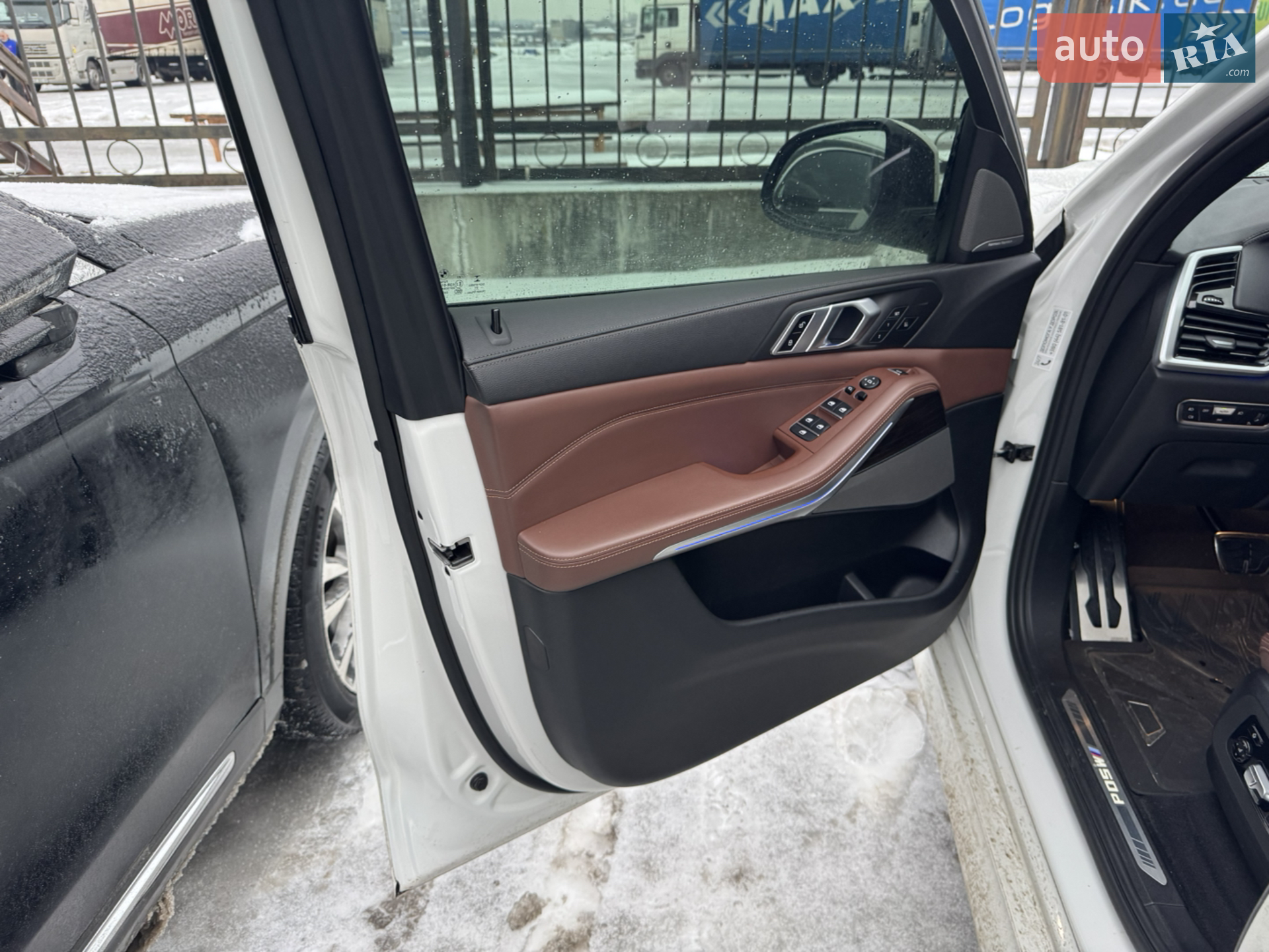 2021 BMW X5 - мініатюра 2