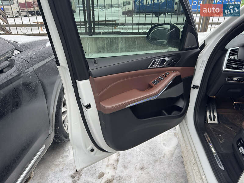 Позашляховик / Кросовер BMW X5 2021 в Києві