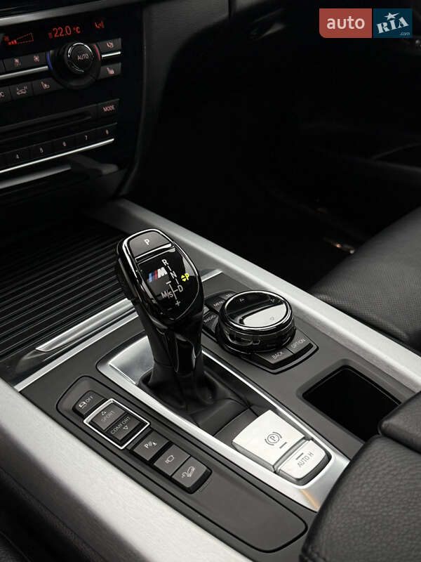 Внедорожник / Кроссовер BMW X5 2016 в Днепре