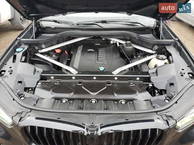 Внедорожник / Кроссовер BMW X5 2018 в Житомире