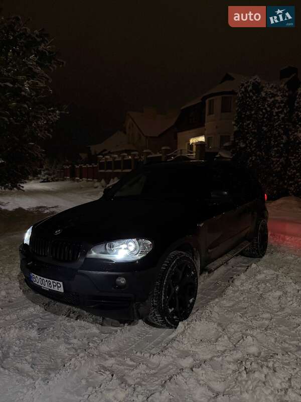 Внедорожник / Кроссовер BMW X5 2009 в Ровно