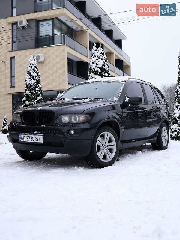 Внедорожник / Кроссовер BMW X5 2004 в Ужгороде