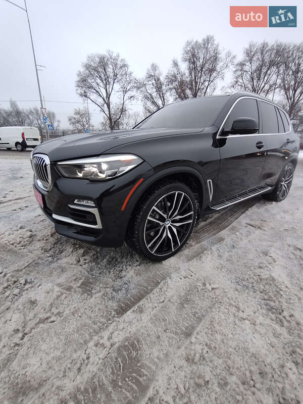BMW X5 2019