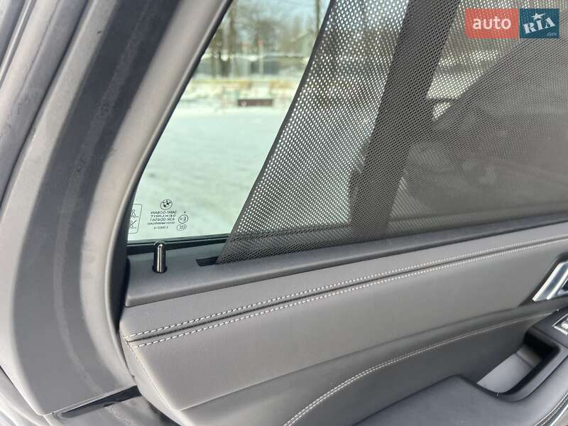 Позашляховик / Кросовер BMW X5 2023 в Дніпрі