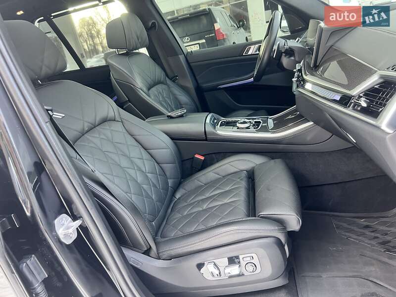 Позашляховик / Кросовер BMW X5 2023 в Дніпрі