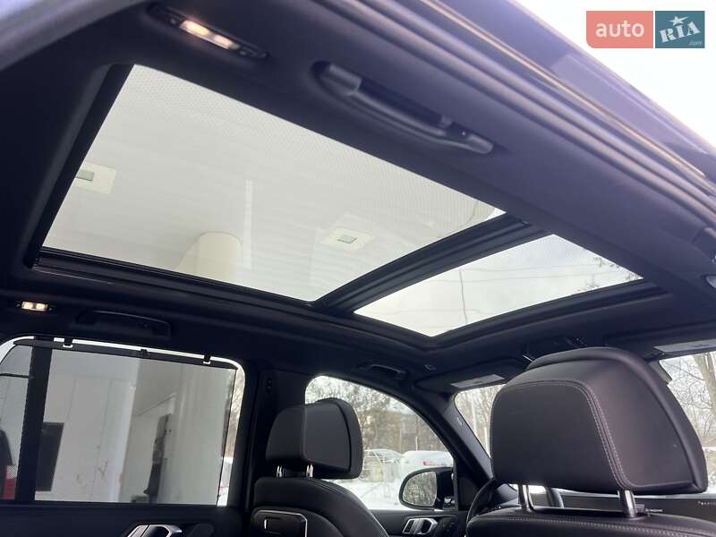 Позашляховик / Кросовер BMW X5 2023 в Дніпрі