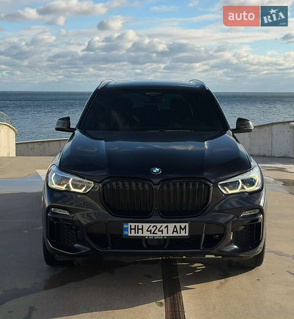 Внедорожник / Кроссовер BMW X5 2018 в Одессе