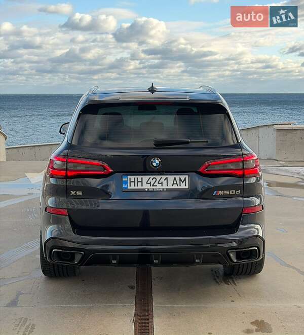 Внедорожник / Кроссовер BMW X5 2018 в Одессе