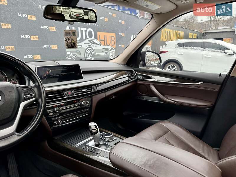 Внедорожник / Кроссовер BMW X5 2014 в Харькове