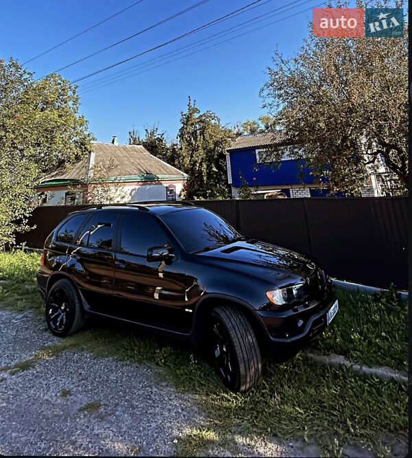 Внедорожник / Кроссовер BMW X5 2002 в Киеве