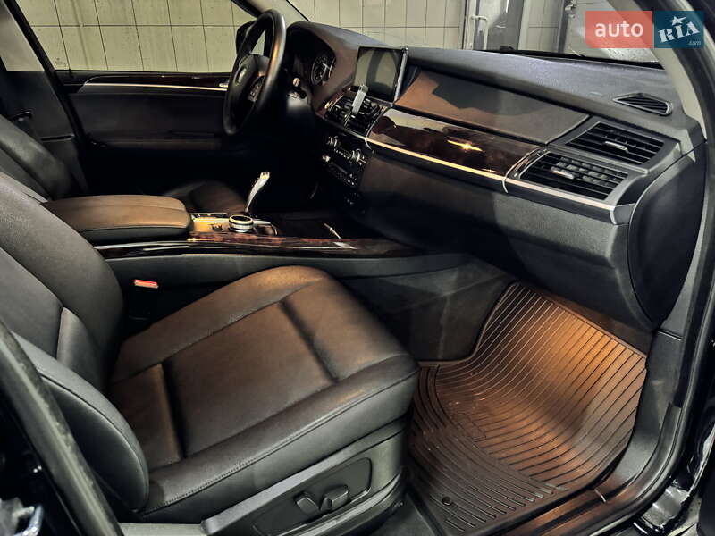 Внедорожник / Кроссовер BMW X5 2009 в Сумах