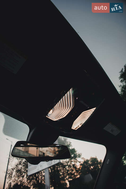 Внедорожник / Кроссовер BMW X5 2019 в Киеве