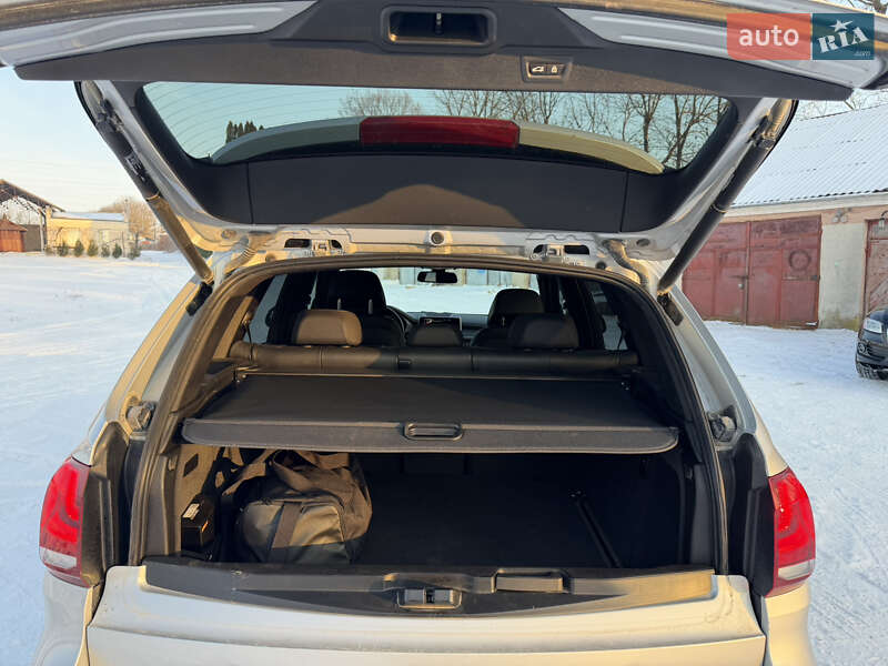 Позашляховик / Кросовер BMW X5 2016 в Вінниці