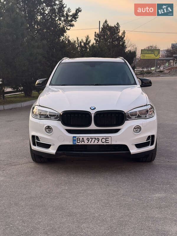 Внедорожник / Кроссовер BMW X5 2014 в Кропивницком