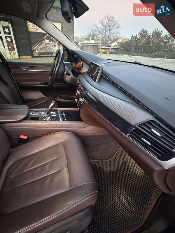 Внедорожник / Кроссовер BMW X5 2014 в Кропивницком