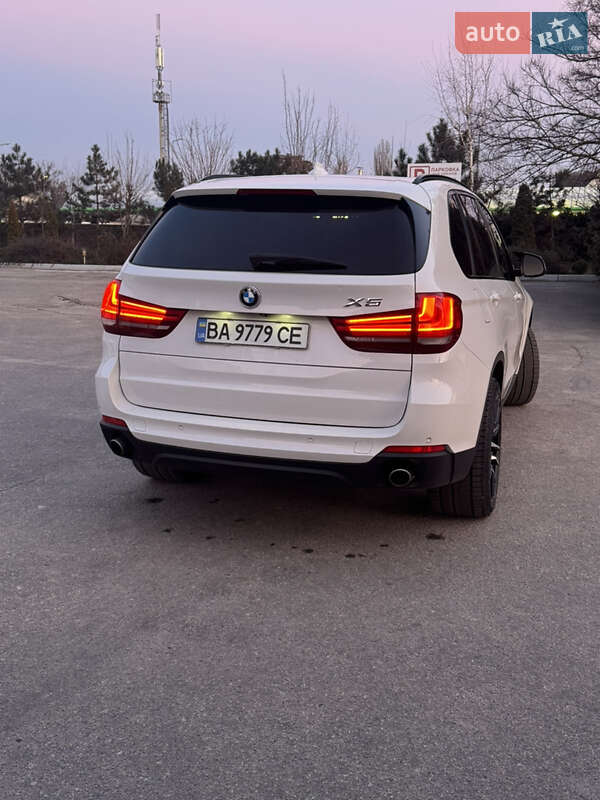Внедорожник / Кроссовер BMW X5 2014 в Кропивницком