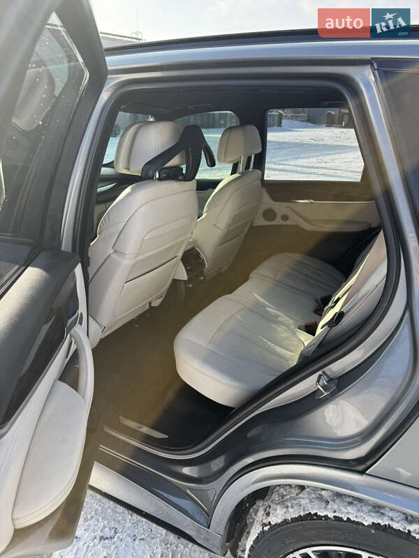 Внедорожник / Кроссовер BMW X5 2015 в Киеве