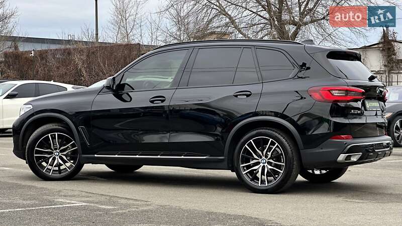 Внедорожник / Кроссовер BMW X5 2020 в Киеве