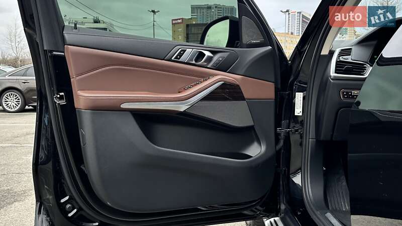 Внедорожник / Кроссовер BMW X5 2020 в Киеве