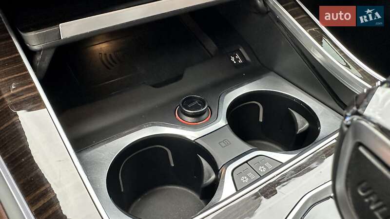 Внедорожник / Кроссовер BMW X5 2020 в Киеве