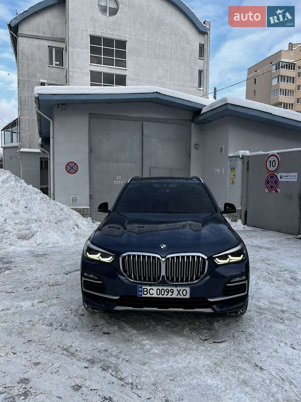 Внедорожник / Кроссовер BMW X5 2019 в Львове
