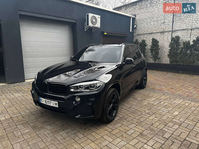 Внедорожник / Кроссовер BMW X5 2016 в Кременчуге