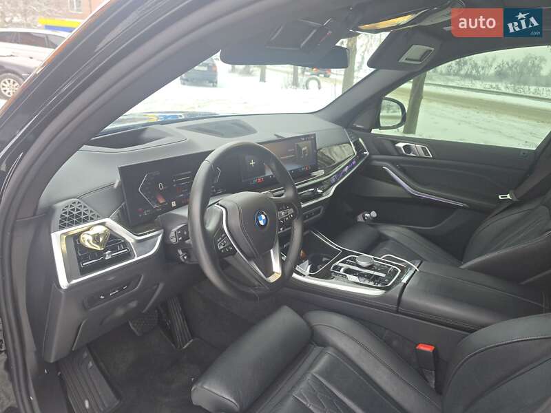 Внедорожник / Кроссовер BMW X5 2024 в Софиевской Борщаговке