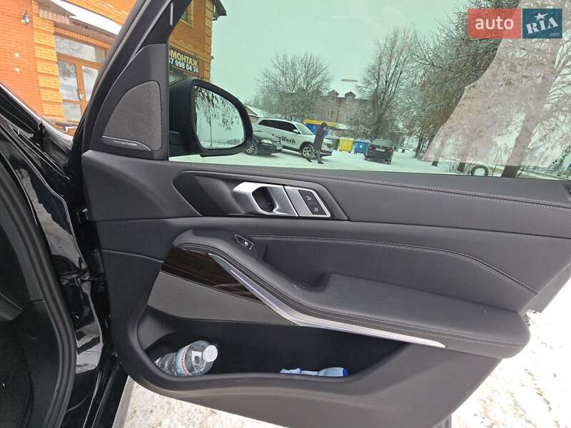 Внедорожник / Кроссовер BMW X5 2024 в Софиевской Борщаговке