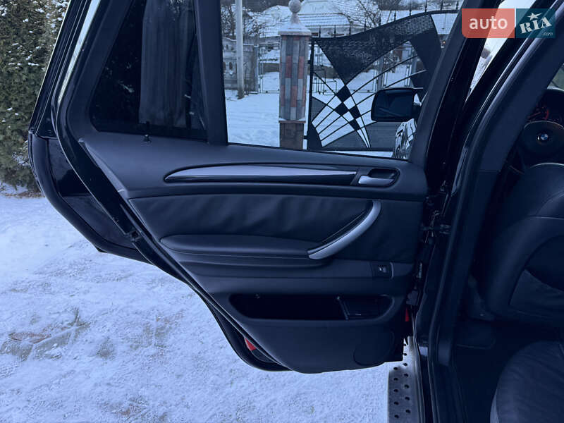 Внедорожник / Кроссовер BMW X5 2004 в Коломые