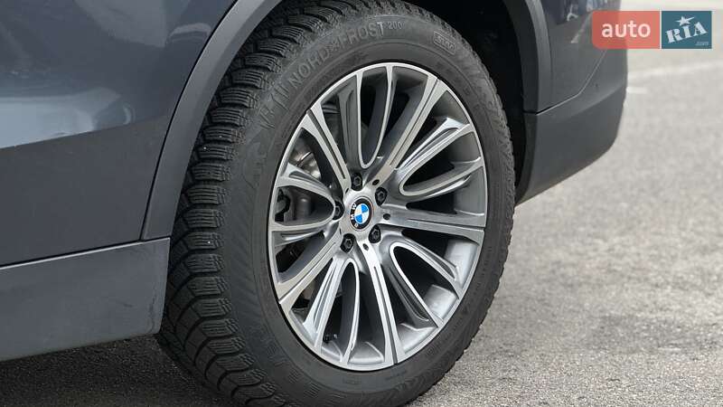 Внедорожник / Кроссовер BMW X5 2022 в Киеве