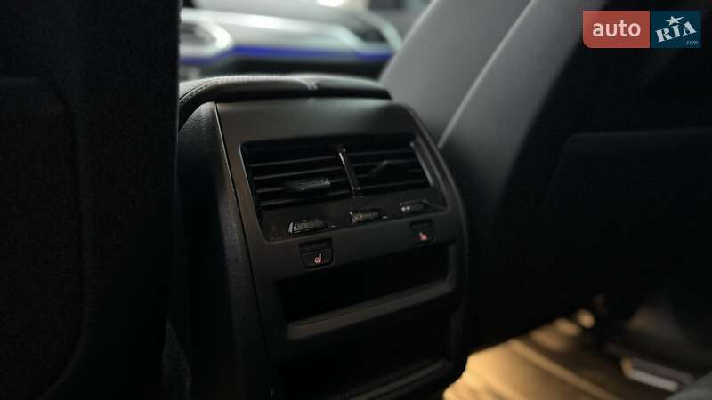 Внедорожник / Кроссовер BMW X5 2022 в Киеве