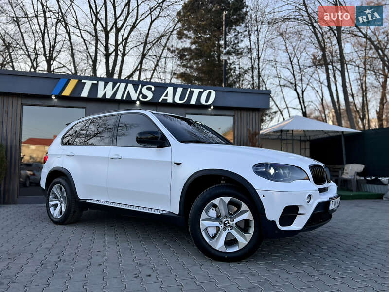 Внедорожник / Кроссовер BMW X5 2011 в Одессе