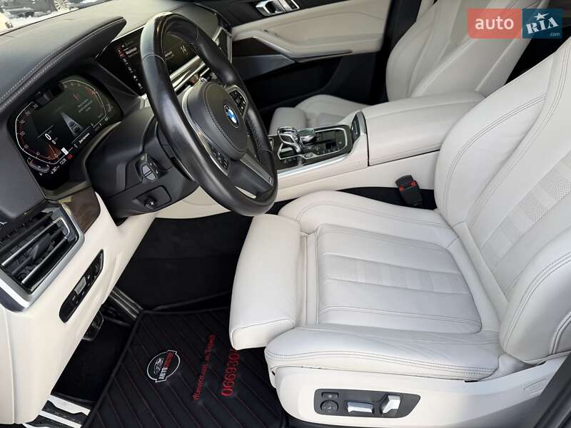 Внедорожник / Кроссовер BMW X5 2022 в Харькове