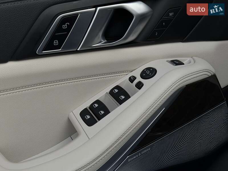 Внедорожник / Кроссовер BMW X5 2022 в Харькове