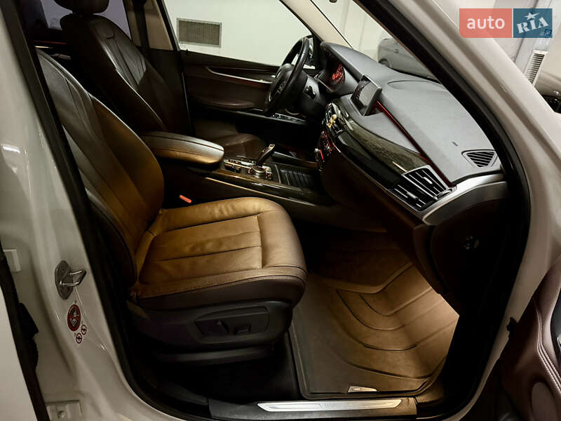 Внедорожник / Кроссовер BMW X5 2015 в Днепре