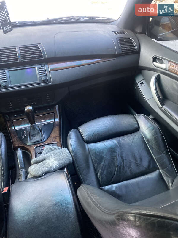 Внедорожник / Кроссовер BMW X5 2003 в Сумах