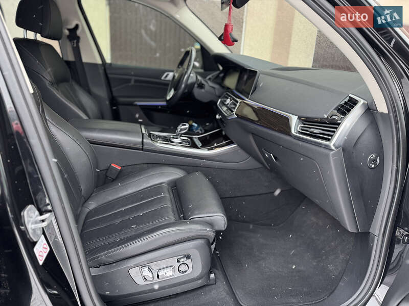 Внедорожник / Кроссовер BMW X5 2019 в Харькове