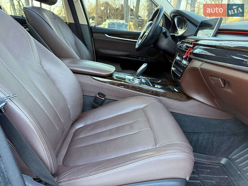 Внедорожник / Кроссовер BMW X5 2014 в Львове