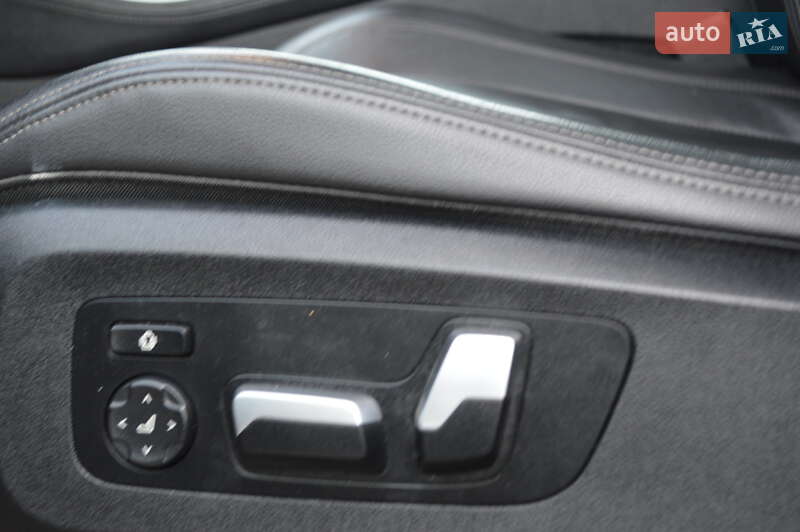 Внедорожник / Кроссовер BMW X5 2019 в Одессе