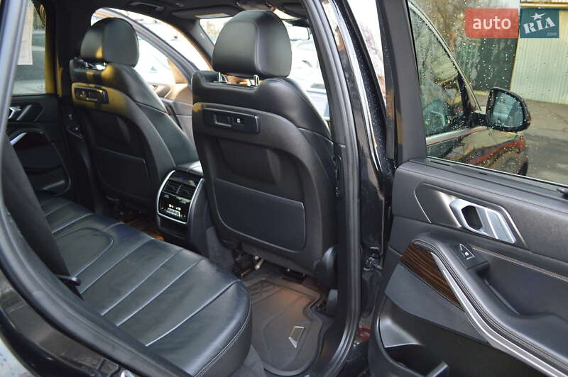 Внедорожник / Кроссовер BMW X5 2019 в Одессе