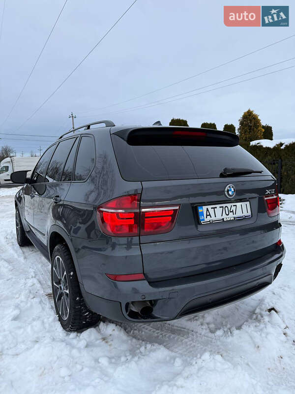 Внедорожник / Кроссовер BMW X5 2010 в Долине