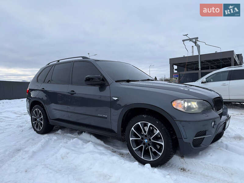 Внедорожник / Кроссовер BMW X5 2010 в Долине