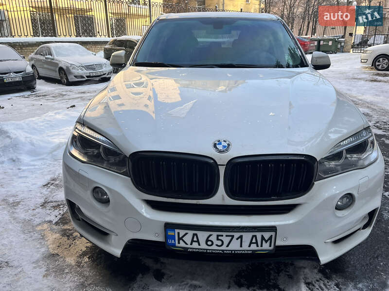 Внедорожник / Кроссовер BMW X5 2017 в Киеве