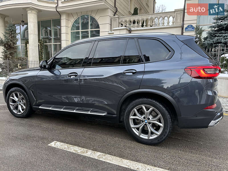 Внедорожник / Кроссовер BMW X5 2018 в Киеве