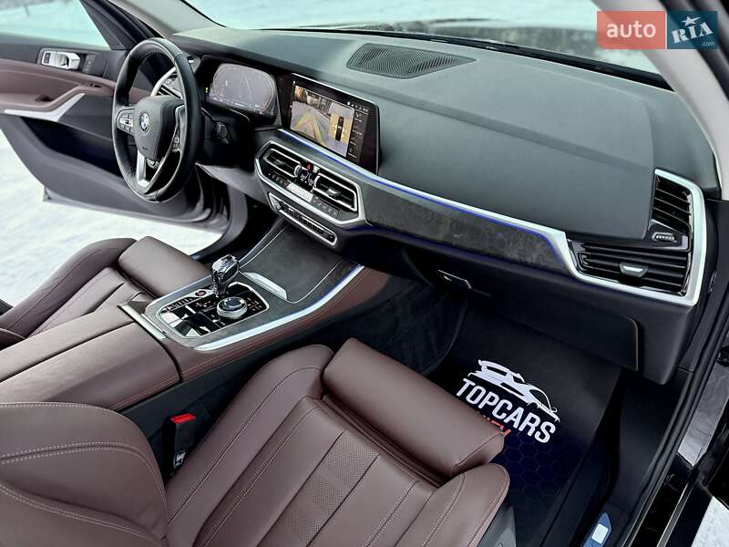 Внедорожник / Кроссовер BMW X5 2022 в Киеве