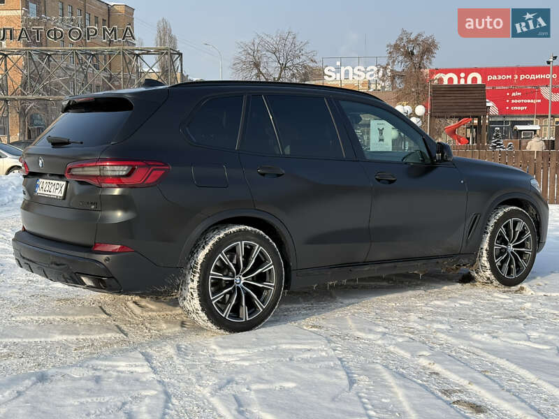Внедорожник / Кроссовер BMW X5 2019 в Киеве